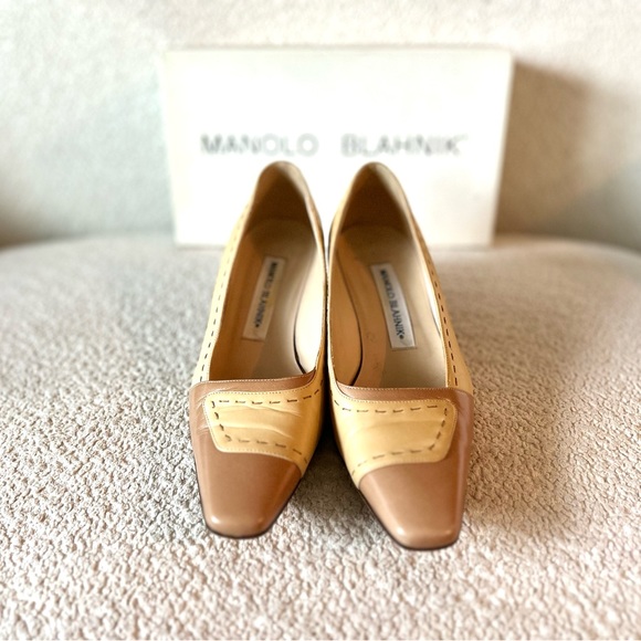 Vintage Manolo Blahnik Beige/Tan Leather Penny Loafer Pumps - Picture 2 of 6